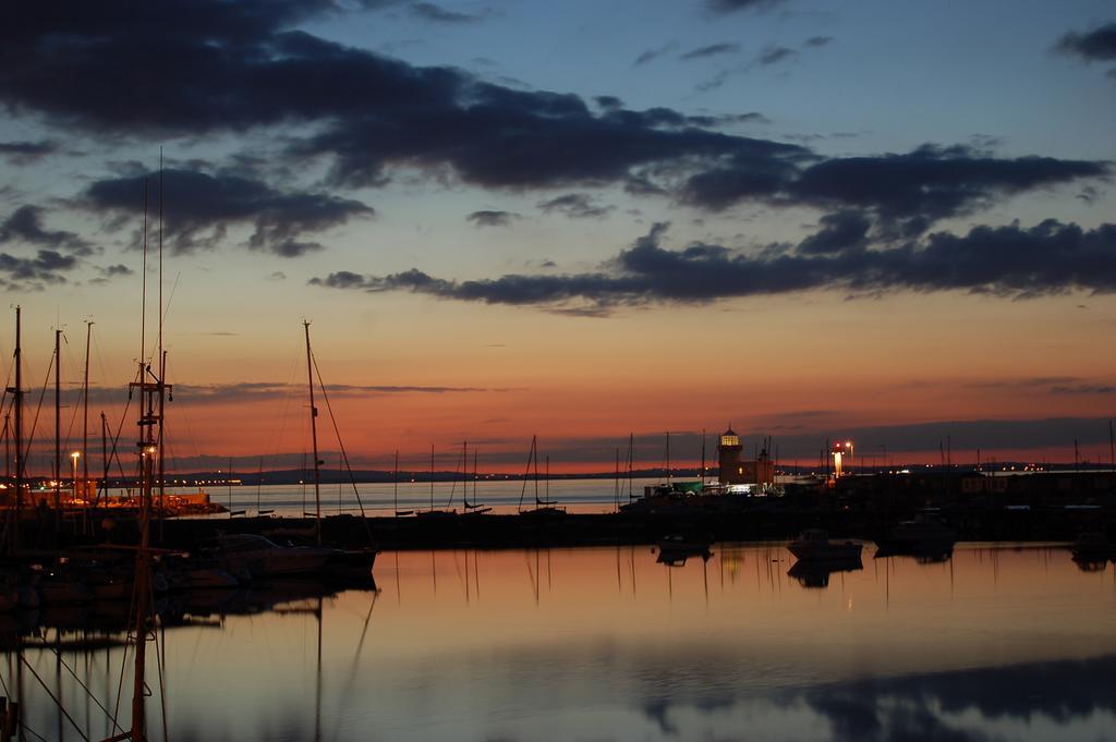 King Sitric Hotel Howth Exterior foto